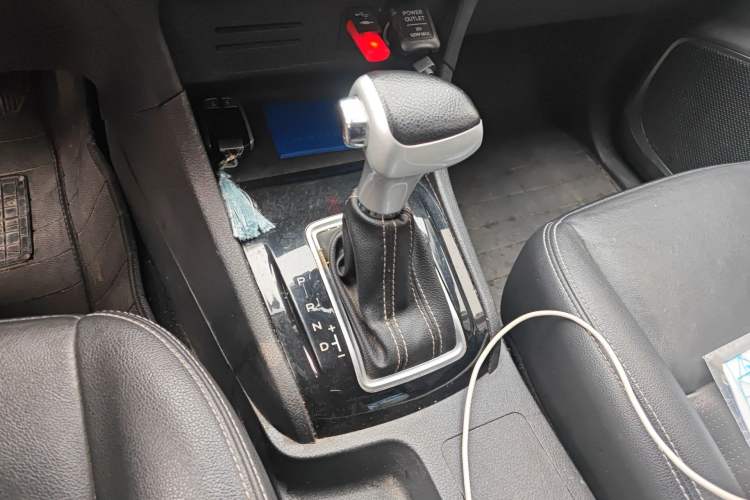 Used Isuzu mu-X 2018 1.9T Diesel Automatic 2WD Enjoyment Edition 7 Seats Gear Lever