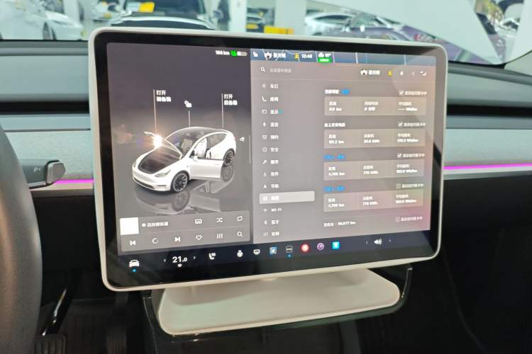 Used Tesla Model Y 2023 Long-Range All-Wheel-Drive Version
