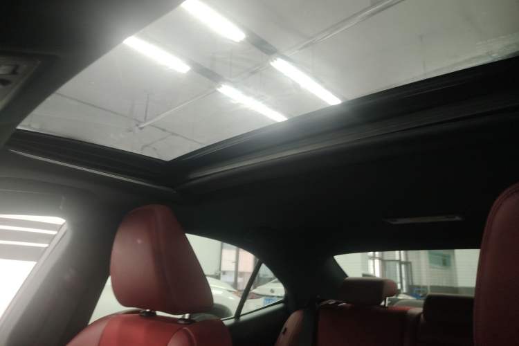 Used Lexus IS 2015 200t F SPORT