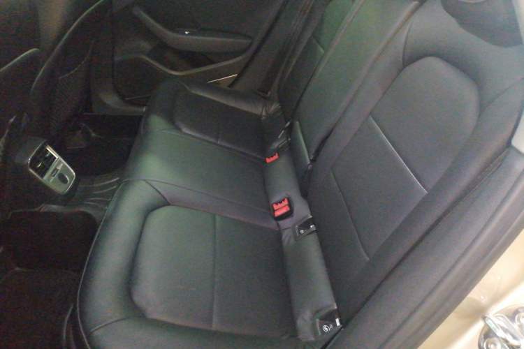 Used Audi A3 2018 30th Anniversary Edition Limousine 35 TFSI Ambition Model
