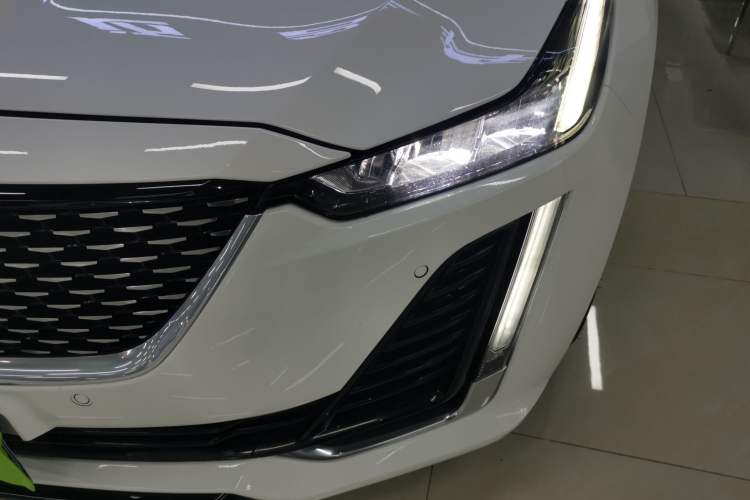 Used Cadillac CT5 2021 28T Luxury Model