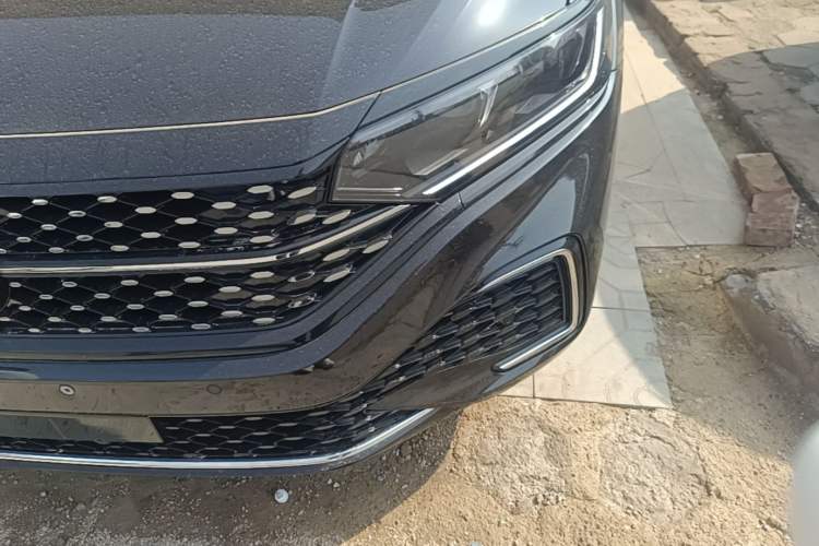 Used Volkswagen Passat 2026 Model, Outstanding 380TSI Xingkong Longteng Edition Left Front Headlight