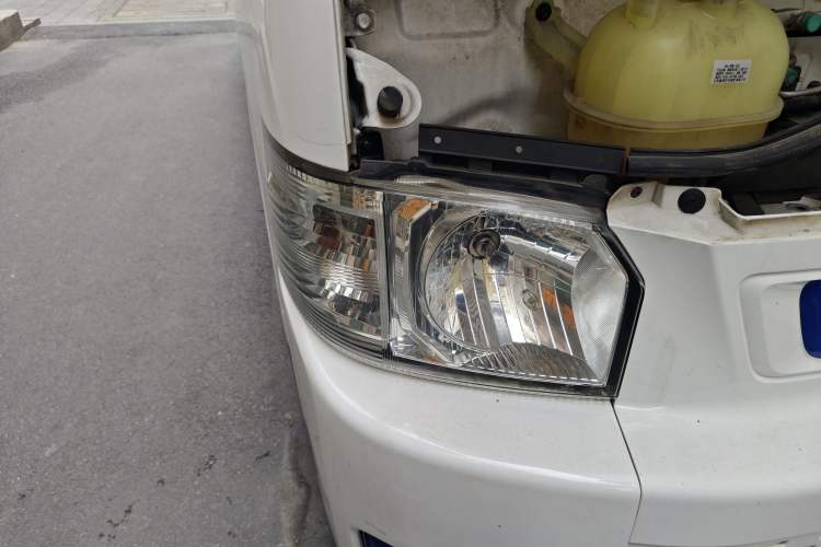 Used Farizon Xingxiang E6 2022 Van-Type Transport Vehicle Low Roof CATL 50.23 kWh
