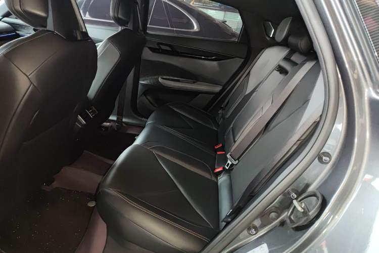 Used Changan UNI-V 2022 1.5T Prestige Version