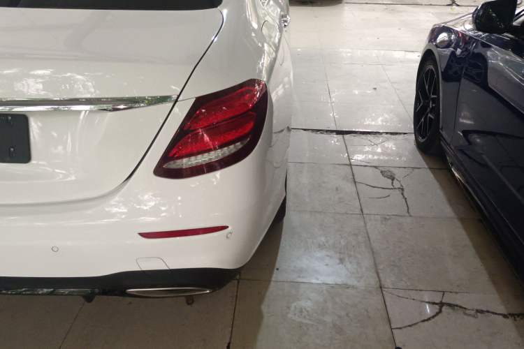 Used Mercedes-Benz E-Class 2019 E 260 Sport Edition Right Rear Taillight