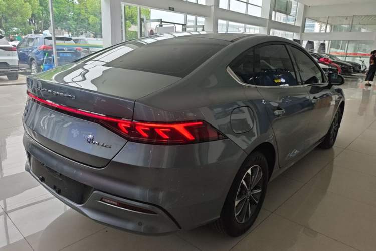 Used BYD Qin PLUS 2024 HONOR Edition DM-i 55KM Leading Model