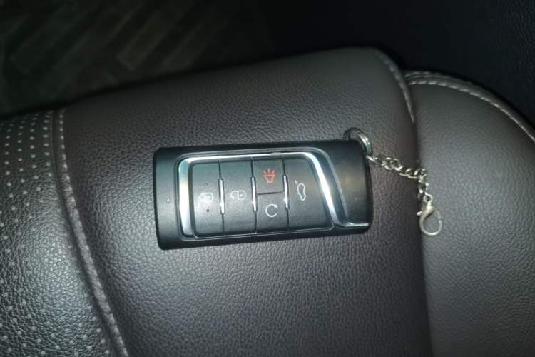 Used GAC Trumpchi M6 2019 270T DCT Luxury Edition (7-seater) China VI