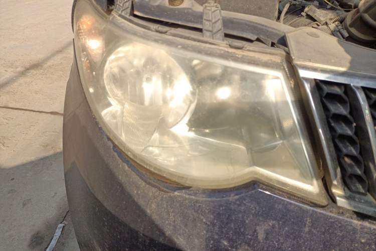 Used Wuling Hongguang 2014 1.5L Standard Version
