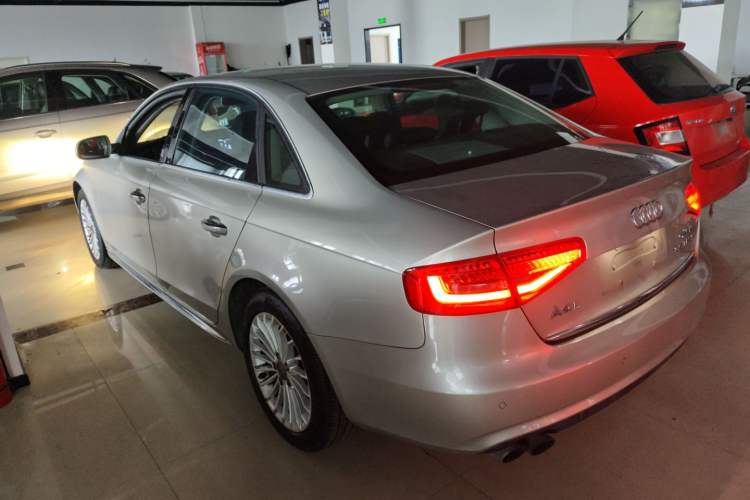 Used Audi A4L 2016 35 TFSI Collector's Edition Automatic Standard Model Rear Left 45 Deg