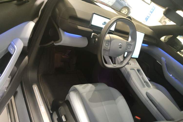 Used Nio EC6 2023 75 kWh Driver Seat