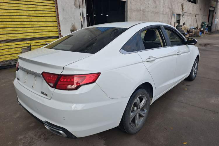 Used Geely Auto Emgrand GL 2018 1.8L Manual Elite Smart Connectivity Version Rear Right 45 Deg