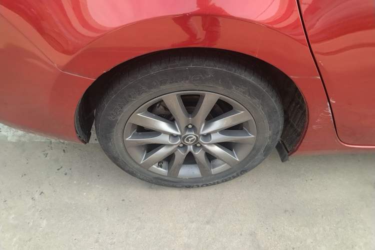 Used Mazda Atenza 2020 2.0L Blue Sky Luxury Edition Right Rear Wheel Hub