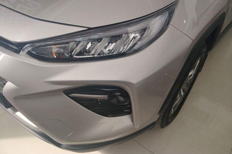 Used Toyota Wildlander 2022 2.0L CVT 4x4 Luxury PLUS Edition Left Front Headlight