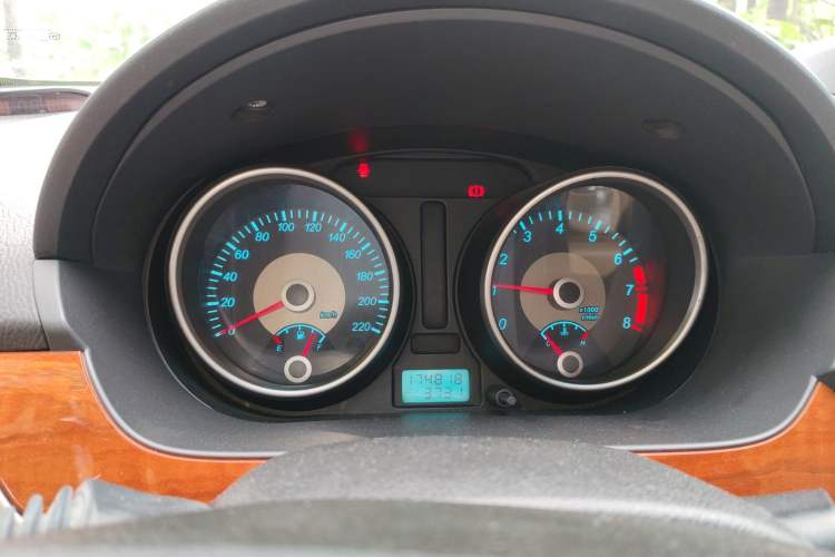 Used Buick Excelle 2011 1.6 LX-MT