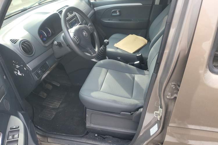 Used Suzuki Wagon R X5 2013 Cruise Edition 1.4L VVT Standard Model Left Front Seat