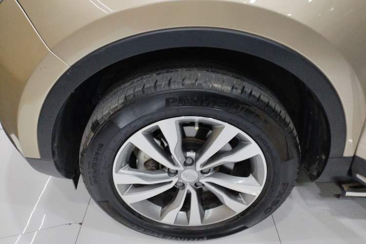 Used Geely Auto Emgrand X7 Sport 2016 1.8TD Automatic ZhiShang Model