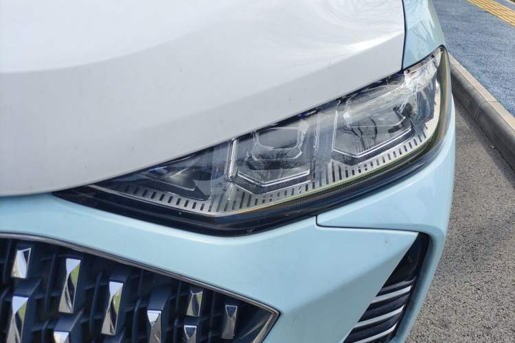 Used Wey Mocha 2021 2.0T Two-Wheel-Drive Ultra-Strong Version Left Front Headlight