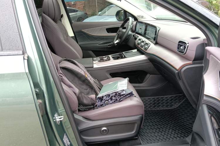 Used Chery Fengyun T10 2024 210 Luxury Edition
