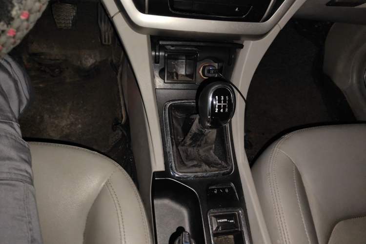 Used Geely Auto Emgrand 2014 Sedan 1.5L Manual Elite Model