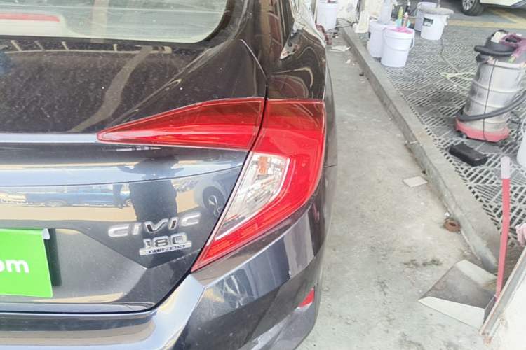 Used Honda Civic 2016 180TURBO CVT Comfort Version