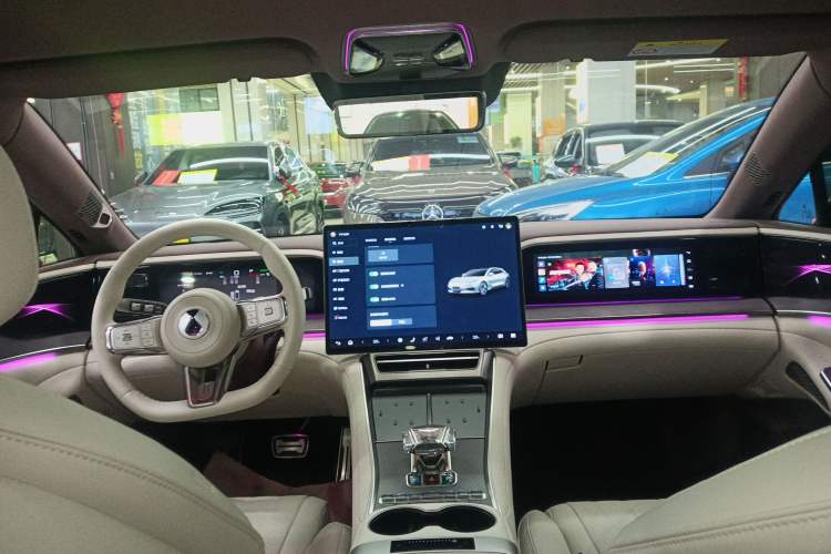 Used Denza Z9GT 2024 630 All-Wheel Drive Max Edition