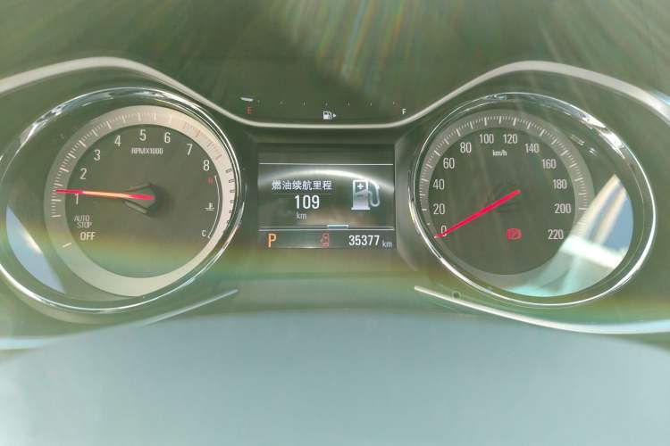 Used Chevrolet Orlando 2020 Light Hybrid Redline 530T Automatic Enjoyment Edition (5+2 Models)
