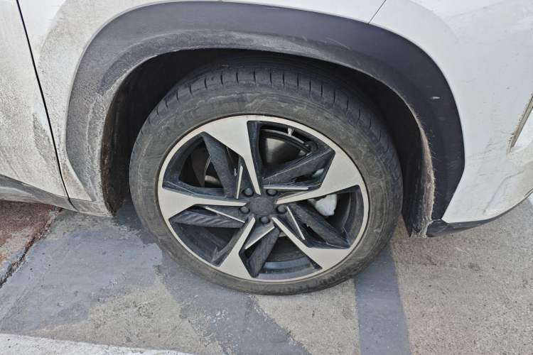 Used Geely Galaxy L7 2023 1.5T 115 km Starship