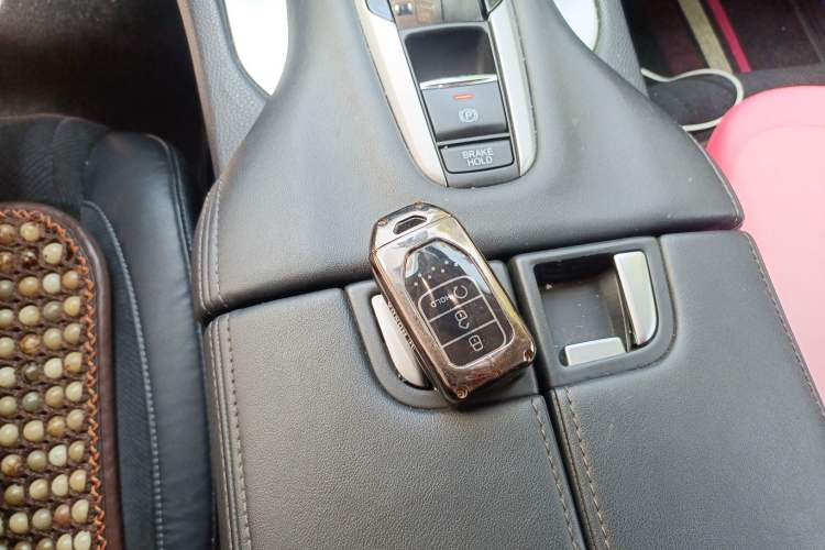 Used Honda Avancier 2019 240TURBO Two-Wheel Drive Elite Edition Vehicle Key