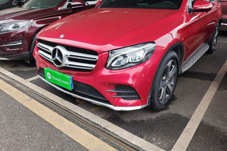 Used Mercedes-Benz GLC 2017 GLC 260 4MATIC Luxury Model