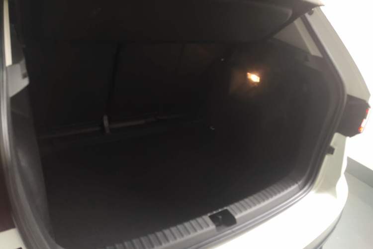 Used Volkswagen Tharu 2023 300TSI Two-Wheel-Drive Moonlight Edition