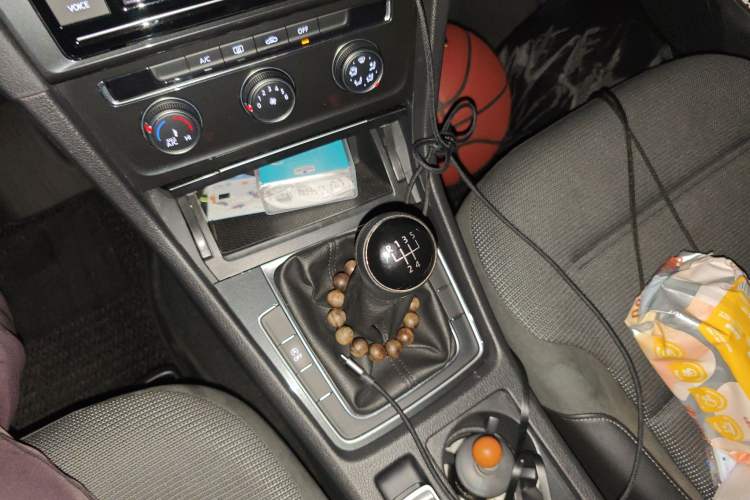 Used Volkswagen Golf 2019 280TSI Manual Comfort Version China V Standard