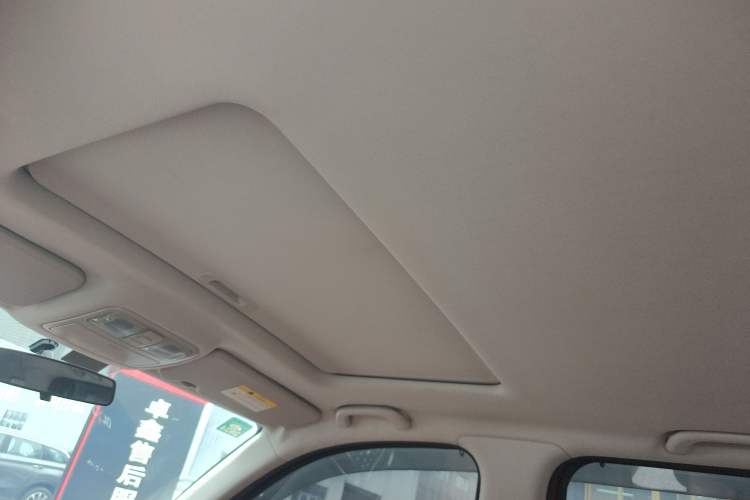 Used Oshan CX70 2016 1.6L Manual Luxury Model