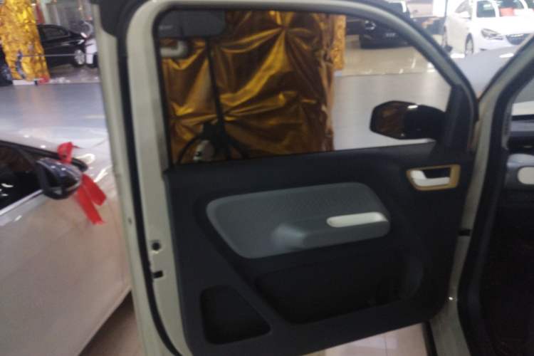 Used Wuling Hongguang MINIEV 2022 GAMEBOY 200km Gaming Edition with Lithium Iron Phosphate