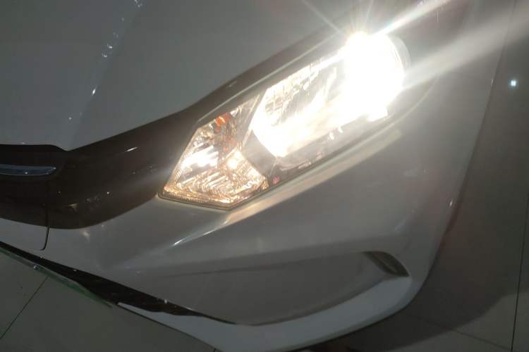 Used Everus VE-1 2021 Travel Edition
