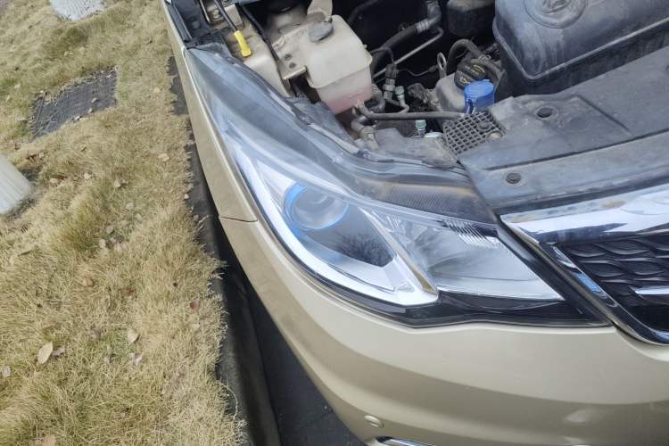 Used CHANGAN KAICHENG Oushang A600 2016 1.5L Manual Luxury 7-Seater
