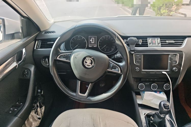 Used Skoda Octavia 2017 1.6L Manual Smart Drive Edition