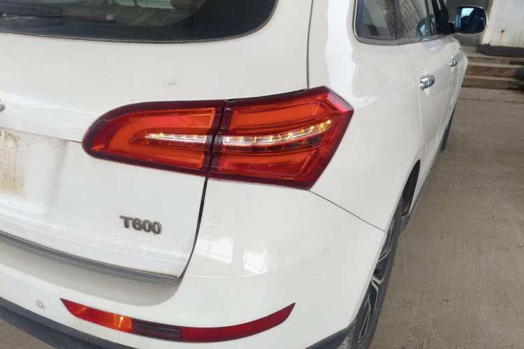Used Zotye T600 2016 Sport Edition 1.5T Manual Prestige Model Right Rear Taillight