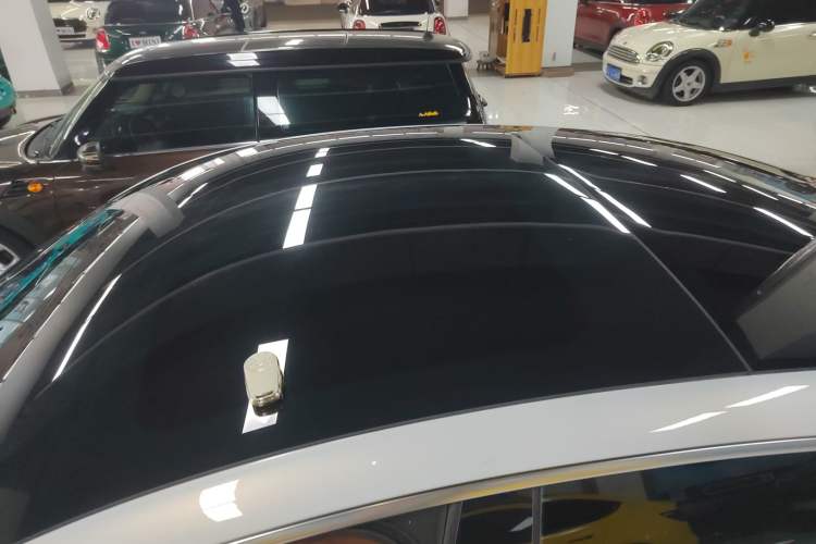 Used ORA Lightning Cat 2022 555 km Luxury Edition Roof