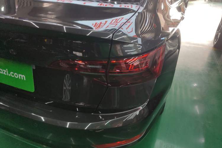 Used Volkswagen Sagitar 2021 200TSI DSG Comfort Connect Edition Right Rear Taillight