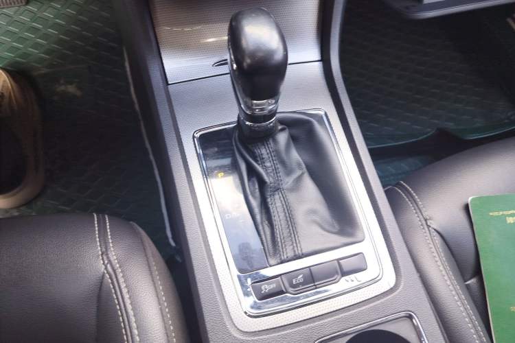 Used Roewe i6 2018 20T Automatic Flagship Edition