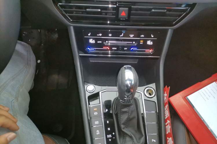 Used Volkswagen Lavida 2021 280TSI DSG Luxury Edition