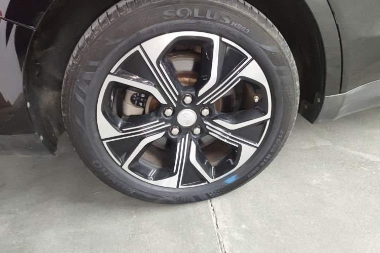 Used Hongqi E-QM5 2021 Charging Flagship Edition Exterior 5