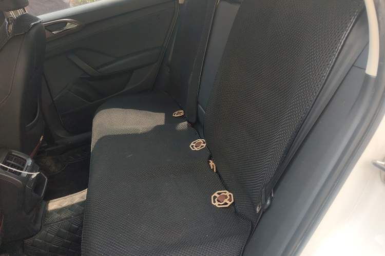 Used Volkswagen Tharu 2019 280TSI Two-Wheel Drive Comfort Edition China V Standard Left Rear Seat