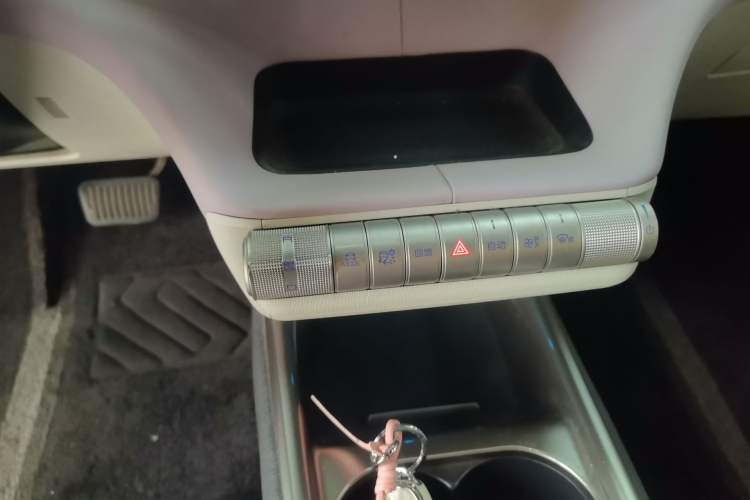 Used BYD Dolphin 2023 420 km Free Version
