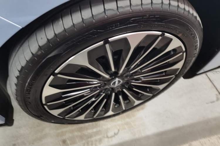 Used Nissan N7 2025 510 Pro