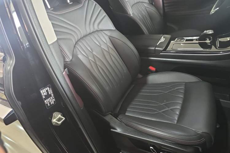 Used GAC Trumpchi M8 2024 Master Series 400T Ultimate Edition Right Front Seat