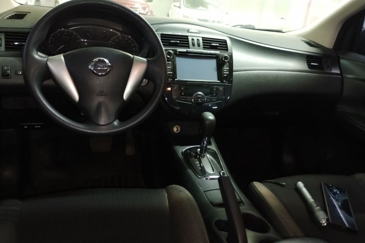 Used Nissan Tiida 2013 1.6L CVT Cool Cafe Edition