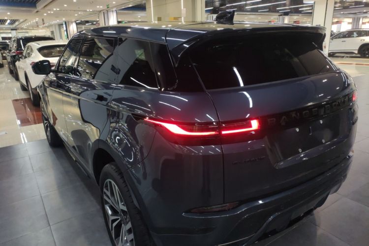 Used Land Rover Range Evoque 2026 Model Range Rover Velar L SE
