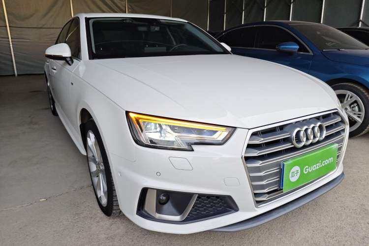 Used Audi A4L 2019 40 TFSI Fashion Edition China VI Emission Standard
