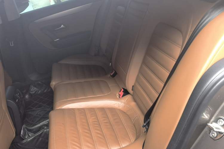 Used Volkswagen FAW-Volkswagen CC 2011 1.8TSI Luxury Model Left Rear Seat